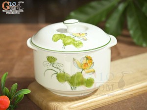 Hũ có nắp men kem vẽ hoa Sen vàng, đường kính 12cm