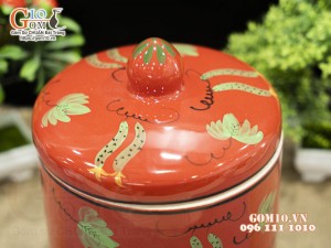 Hũ dưa men màu đỏ vẽ hoạ tiết nho xanh, đường kính 19cm