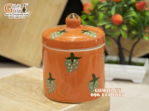 Hũ dưa men màu cam vẽ hoạ tiết dâu tây xanh, đường kính 12cm
