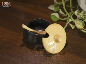 Hũ gia vị men màu ( nắp xanh, đỏ, vàng)