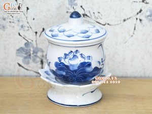 Hũ nắp kèm đế men lam vẽ hoa sen cao 12cm