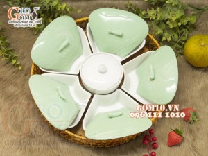 Khay mứt Tết hoa 5 cánh, màu xanh mint, khay mây 33cm