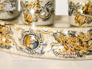 Kỷ cong 3 chén men rạn đắp nổi Rồng Như Ý, vẽ vàng 24k