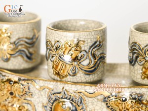 Kỷ cong 3 chén men rạn đắp nổi Rồng Như Ý, vẽ vàng 24k