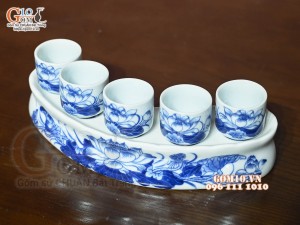 Kỷ cong 5 chén men lam cổ vẽ Sen Cát Tường