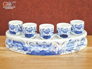 Kỷ cong 5 chén men lam cổ vẽ Sen Tài Lộc