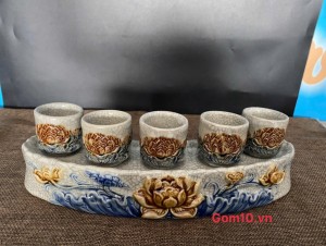 Kỷ cong 5 chén men rạn đắp nổi Sen Tài Vượng