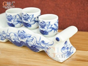 Kỷ ngai 3 chén men lam cổ vẽ Sen Tài Lộc