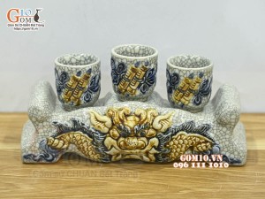 Kỷ ngai 3 chén men rạn cổ đắp nổi rồng cao cấp