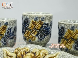 Kỷ ngai 3 chén men rạn cổ đắp nổi rồng cao cấp