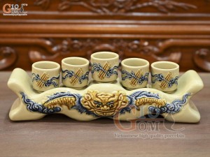 Kỷ ngai 5 chén men hoàng tộc đắp nổi Rồng Như Ý