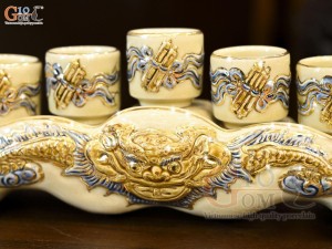 Kỷ ngai 5 chén men hoàng tộc đắp nổi Rồng Như Ý, vẽ vàng 24k