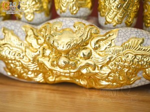 Kỷ ngai 5 chén men rạn đắp nổi Rồng dát vàng 24k