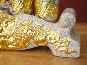 Kỷ ngai 5 chén men rạn đắp nổi Rồng dát vàng 24k