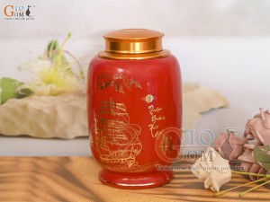Lọ chè cao men màu đỏ họa tiết Thuận Buồm Xuôi Gió vàng kim, cao 20cm