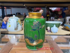 Lọ chè cao men màu màu xanh vẽ hoa sen xanh, cao 20cm