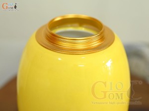 Lọ chè dáng béo họa tiết hoa Sen vàng kim, nền vàng, 300g