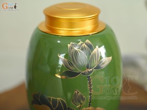 Lọ chè dáng béo họa tiết hoa Sen vàng kim, nền xanh lá, 300g