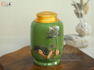 Lọ chè dáng đứng họa tiết hoa Sen vàng kim, nền xanh lá, 300g