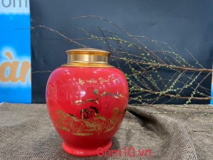 Lọ chè men màu đỏ họa tiết Mã Đáo Thành Công cao 15cm
