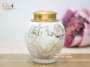 Lọ chè men trắng họa tiết Sen, cao 15cm