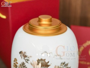 Lọ chè men trắng nắp kim loại dáng bom, họa tiết Khuê Văn Các in logo