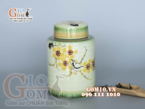 Lọ chè men vuốt dáng cao hoa mai vàng, cao 13cm