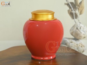 Lọ chè trơn dáng tròn nền đỏ, 250g