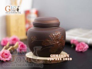 Lọ chè tròn gốm nâu khắc sen đỏ