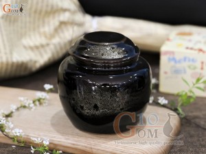 Lọ chè tròn men hỏa biến quẹt 