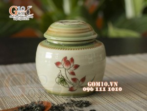Lọ chè tròn men vuốt vẽ hoa sen