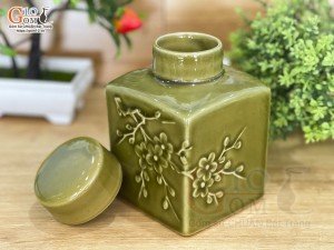 Lọ chè vuông cao men màu rêu