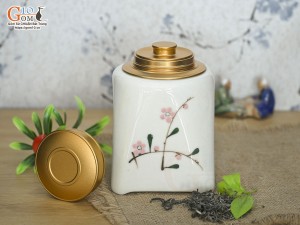 Lọ chè vuông men kem vẽ Đào phai cao 14cm