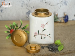 Lọ chè vuông men kem vẽ Đào phai cao 14cm