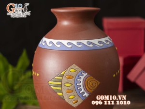 Lọ hoa chân thon gốm đất đỏ cao 28cm