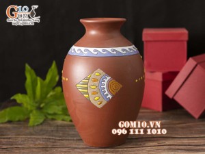 Lọ hoa chân thon gốm đất đỏ cao 28cm