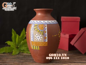 Lọ hoa chân thon gốm đất đỏ cao 28cm