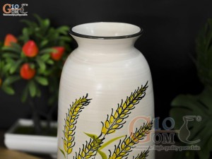 Lọ hoa cổ loe men kem vẽ bông lúa, cao 20cm