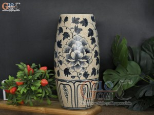 Lọ hoa dáng bom men rạn cổ vẽ hoa dây, cao 29cm
