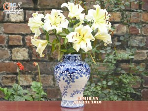 Lọ hoa dáng chân thon men lam vẽ hoa, cao 32cm