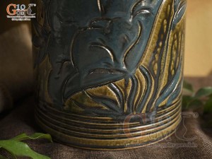 Lọ hoa dáng chuông béo men màu khắc hoa Sen, cao 30cm