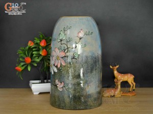 Lọ hoa dáng chuông béo men màu vẽ hoa, cao 27cm