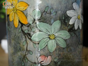 Lọ hoa dáng chuông béo men màu vẽ hoa, cao 27cm
