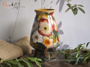 Lọ hoa dáng cố nhỏ men màu vẽ hoa dâm bụt, cao 22cm