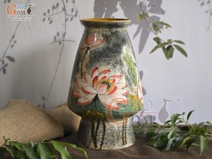Lọ hoa dáng cố nhỏ men màu vẽ hoa Sen, cao 30cm