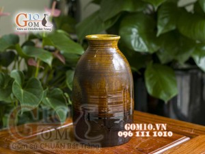 Lọ hoa dáng cổ thon men hỏa biến đắp nổi cánh hoa, cao 24cm