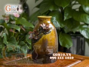 Lọ hoa dáng cổ thon men hỏa biến đắp nổi cánh hoa, cao 24cm
