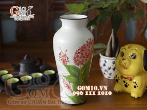 Lọ hoa dáng đùi dế họa tiết hoa sống đời, cao 29cm
