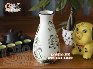 Lọ hoa dáng giọt nước họa tiết hoa sen, cao 28cm