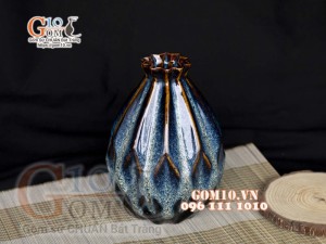 Lọ hoa dáng khế men hỏa biến xanh, cao 20cm